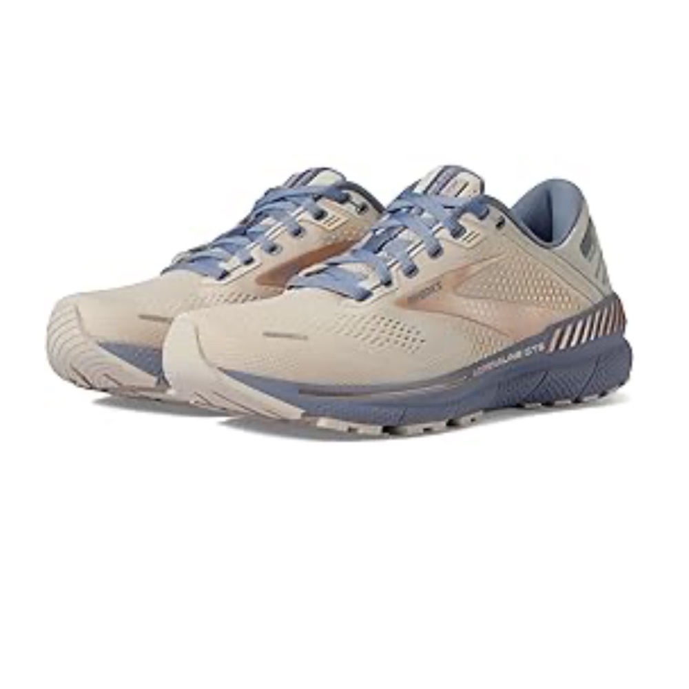 Women’s Brooks Adrenaline GTS 22
